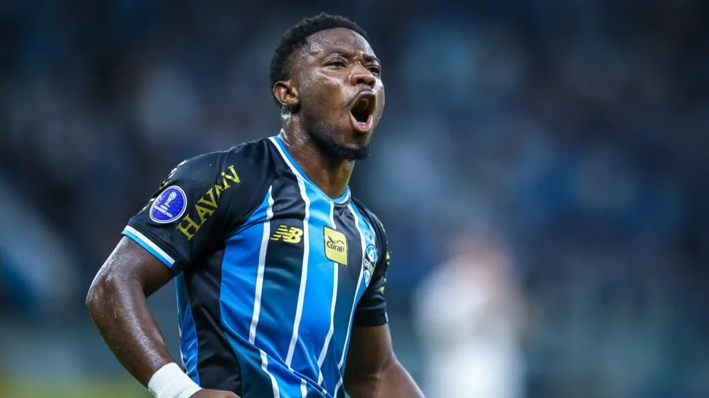 amuzu renovação grêmio