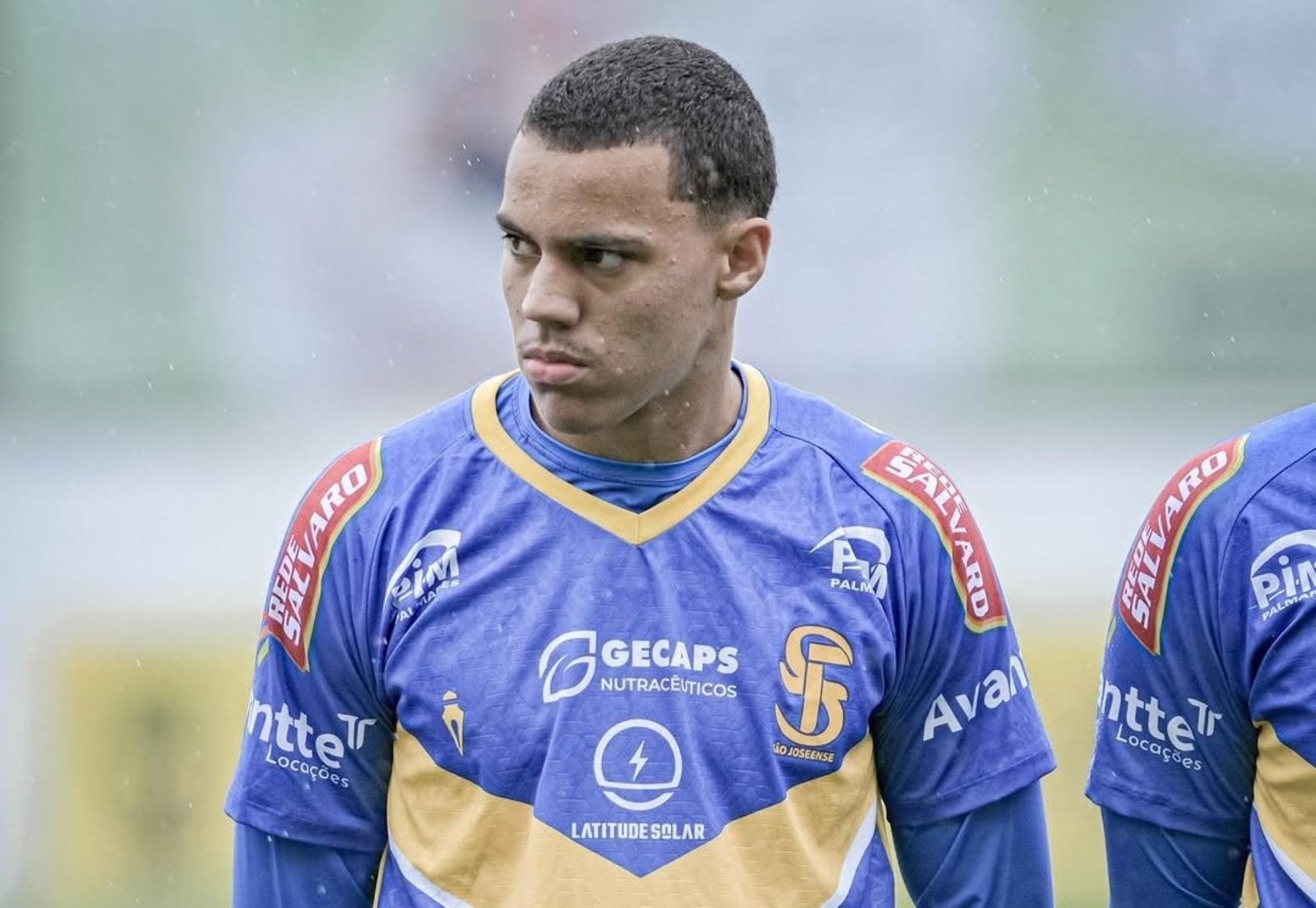 Grêmio oficializa a contratação do jovem zagueiro Thiel, promessa do São Joseense 1 gremiocopero.com