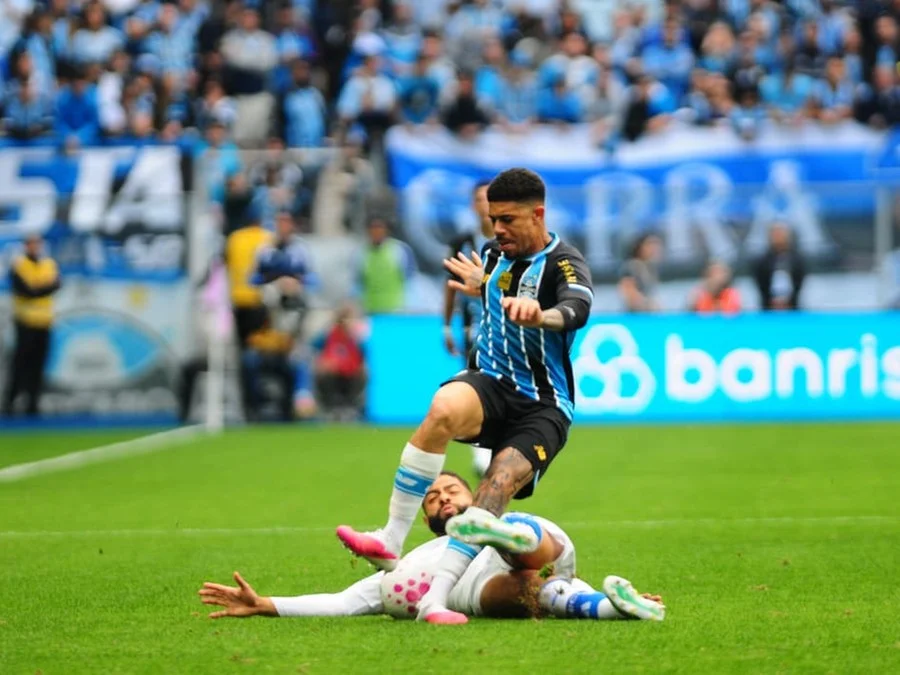 Grêmio perde por 4 a 2 para o Cruzeiro na Arena pelo Campeonato Brasileiro